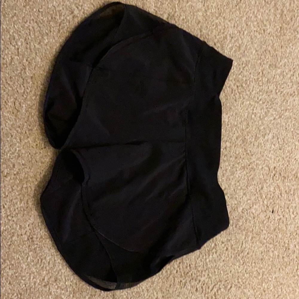 lulu lemon speed up (SIZE 4)